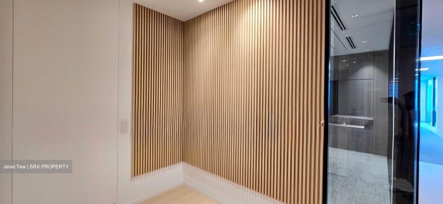 Westgate (D22), Office #618724911